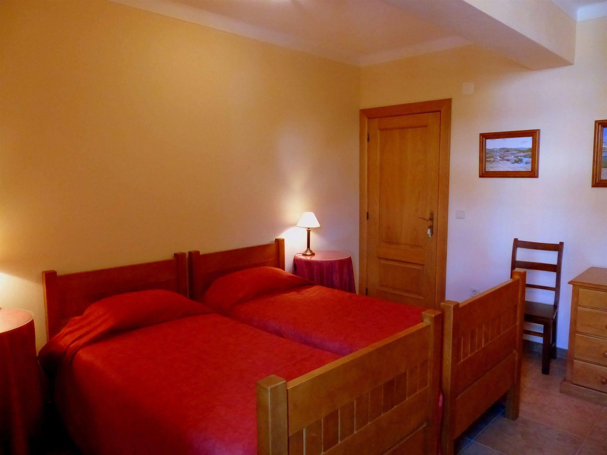 Casas Do Toural Gouveia (Guarda)